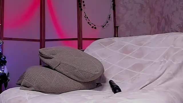 Devilina V online show from December 2024 11:30:02 AM