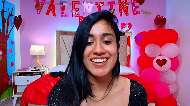 Snapshot of Miia_harper_ chatting on February 2025 06:15:02 PM Miia harper online show from February 2025 06:15:02 PM