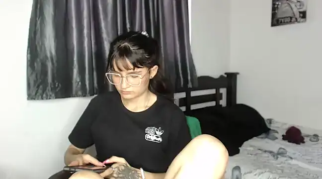 saritapretyy online show from January 2025 09:33:01 PM