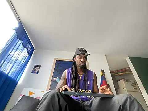 Snapshot of Malkon_Big chatting on March 2025 08:54:01 PM Malkon Big online show from March 2025 08:54:01 PM