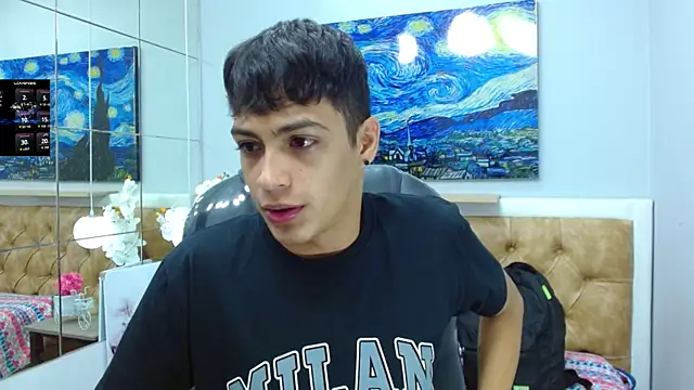 Snapshot of SkinnyBoy_ chatting on October 2025 12:23:02 PM SkinnyBoy online show from October 2025 12:23:02 PM