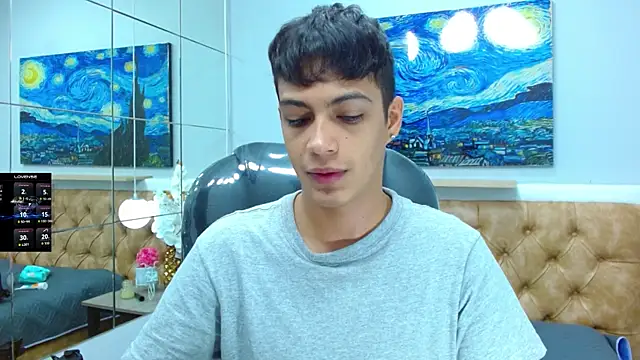 Snapshot of SkinnyBoy_ chatting on October 2025 12:33:01 PM SkinnyBoy online show from October 2025 12:33:01 PM