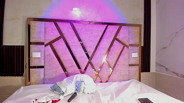 molly sweetee online show from December 2025 01:47:02 AM