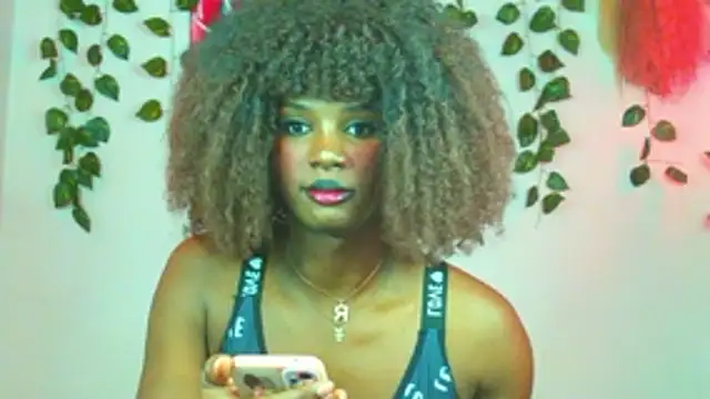 Snapshot of stefanny_hot03 chatting on May 2026 11:33:01 PM stefanny hot03 online show from May 2026 11:33:01 PM