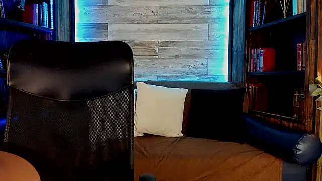 Snapshot of JamalMyst chatting on December 2025 03:55:01 AM JamalMyst online show from December 2025 03:55:01 AM