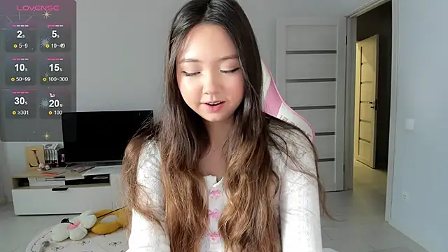 Fluffy Rose online show from July 2026 01:09:02 AM