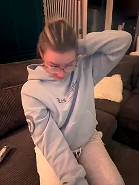 Snapshot of xX_HotCouple_Xx chatting on November 2025 06:46:02 PM xX HotCouple Xx online show from November 2025 06:46:02 PM