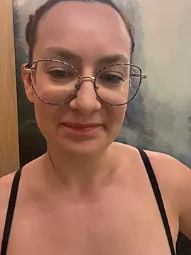 ladoucedu34 online show from July 2026 02:57:01 PM