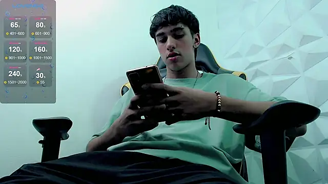 Snapshot of Jake_tripp chatting on December 2024 06:00:02 AM Jake tripp online show from December 2024 06:00:02 AM