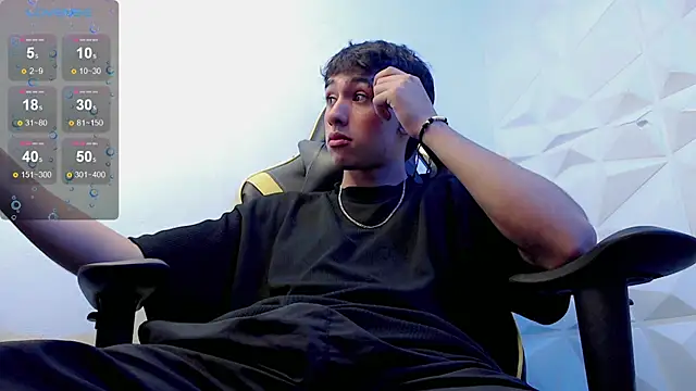 Snapshot of Jake_tripp chatting on December 2024 04:43:02 AM Jake tripp online show from December 2024 04:43:02 AM