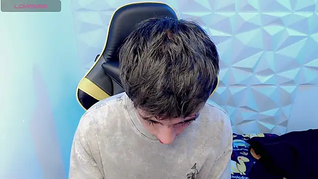 Snapshot of Jake_tripp chatting on December 2024 04:27:02 AM Jake tripp online show from December 2024 04:27:02 AM