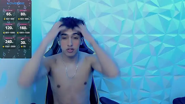 Snapshot of Jake_tripp chatting on January 2025 03:55:01 AM Jake tripp online show from January 2025 03:55:01 AM