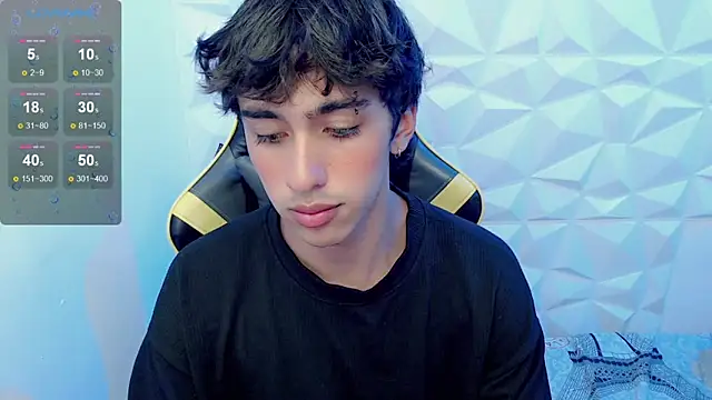 Snapshot of Jake_tripp chatting on February 2025 02:59:02 AM Jake tripp online show from February 2025 02:59:02 AM