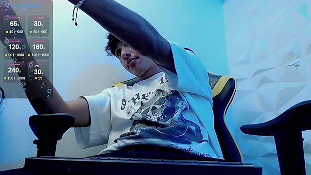 Snapshot of Jake_tripp chatting on March 2025 07:05:02 AM Jake tripp online show from March 2025 07:05:02 AM