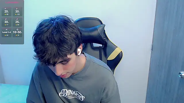 Snapshot of Jake_tripp chatting on October 2025 04:02:01 AM Jake tripp online show from October 2025 04:02:01 AM