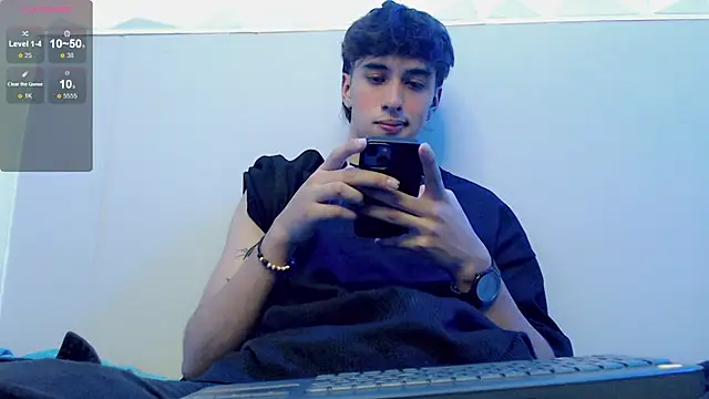 Snapshot of Jake_tripp chatting on November 2025 04:22:01 AM Jake tripp online show from November 2025 04:22:01 AM