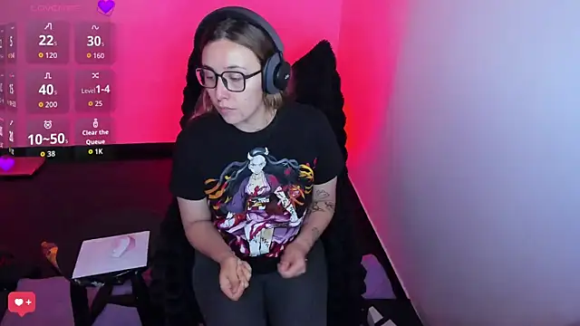 bonnie moon  online show from February 2026 07:51:02 PM