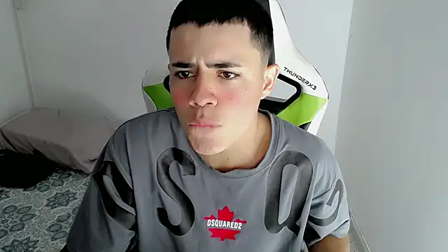 Snapshot of bby_santi chatting on March 2025 01:54:01 PM bby santi online show from March 2025 01:54:01 PM