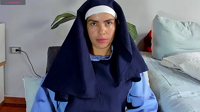 ClaraMariaMon online show from February 2025 04:00:02 PM