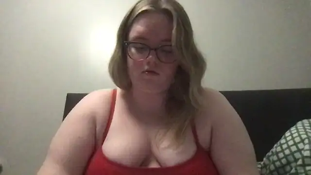 honeyyy24 online show from February 2026 09:58:01 PM