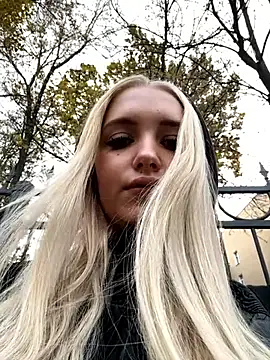 Milkyy wway online show from October 2025 06:25:01 AM