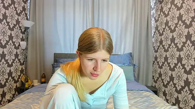 kirraa  online show from September 2025 12:10:02 PM