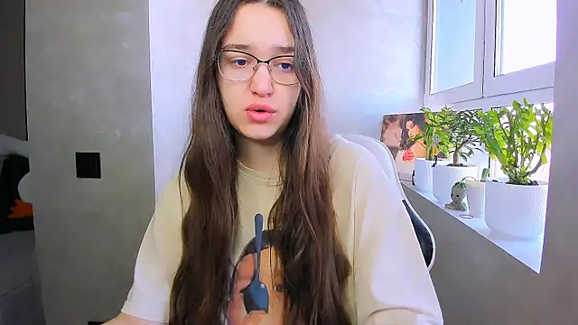 fancy bunny online show from April 2026 06:25:01 AM