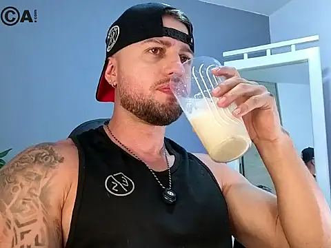 OwenMaximus814 online show from March 2026 05:40:01 PM