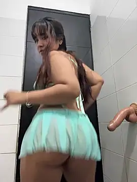 melyescobar online show from February 2026 03:57:02 AM