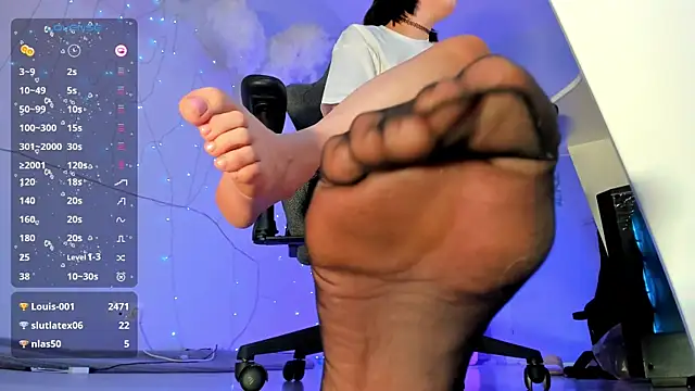 AliceSunday online show from March 2025 02:32:02 PM