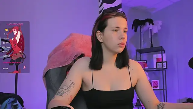 AliceSunday online show from September 2025 10:05:02 AM