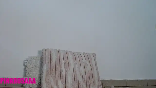 pinkrosaaa online show from June 2026 10:41:01 AM