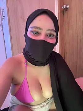 amaal  online show from November 2025 04:47:01 PM