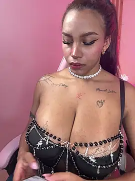 MadeleineSanez online show from March 2026 08:15:02 PM