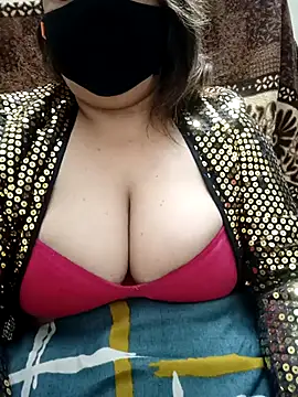 Naughty-Trisha online show from February 2025 04:07:01 PM