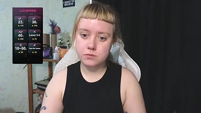 June shy0 online show from October 2025 06:58:01 AM