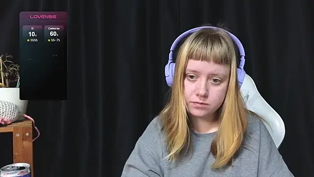 June shy0 online show from November 2025 08:17:02 AM