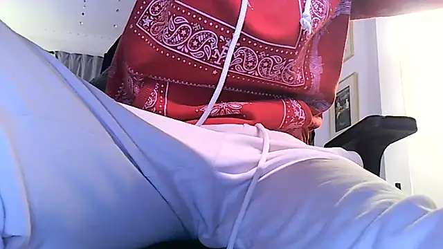 Snapshot of Bigone_uncut chatting on February 2026 04:24:01 AM Bigone uncut online show from February 2026 04:24:01 AM