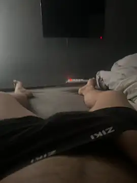 kleinerdixk online show from February 2025 10:04:01 AM