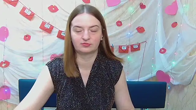 FreyaDak online show from March 2025 06:01:02 PM