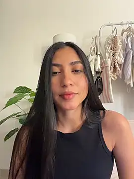 Sweetnaughtygirl  online show from April 2026 12:17:01 AM