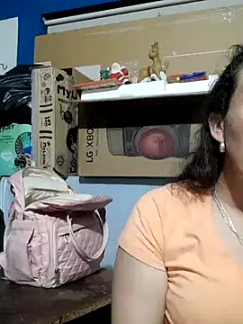 skayhot  online show from December 2024 11:25:01 PM