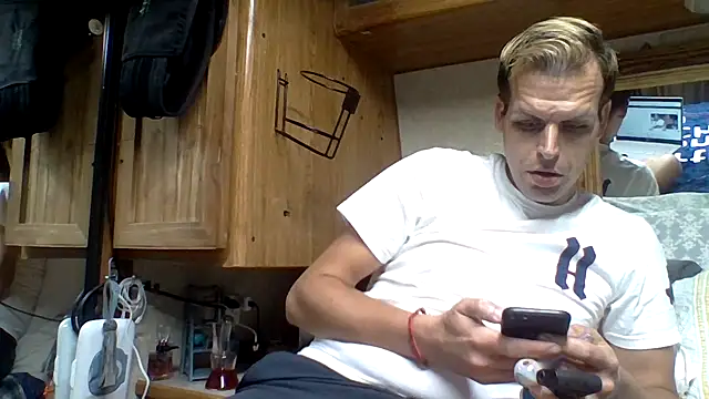 Dreagon79 online show from October 2025 04:16:01 PM