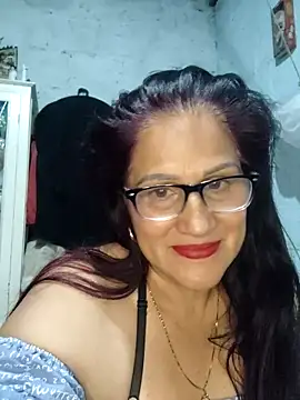 Edged Hot69 online show from January 2026 03:55:01 AM