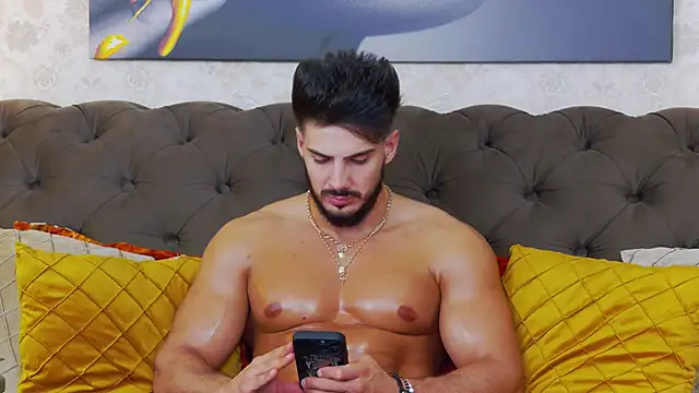 Snapshot of DustinKeent chatting on January 2025 10:58:02 PM DustinKeent online show from January 2025 10:58:02 PM