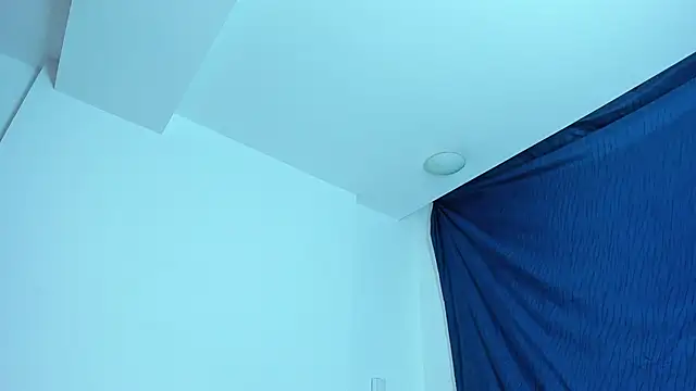 Snapshot of emiily15__ chatting on January 2025 06:10:01 PM emiily15 online show from January 2025 06:10:01 PM