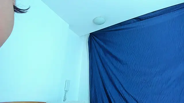 Snapshot of emiily15__ chatting on January 2025 09:11:02 PM emiily15 online show from January 2025 09:11:02 PM