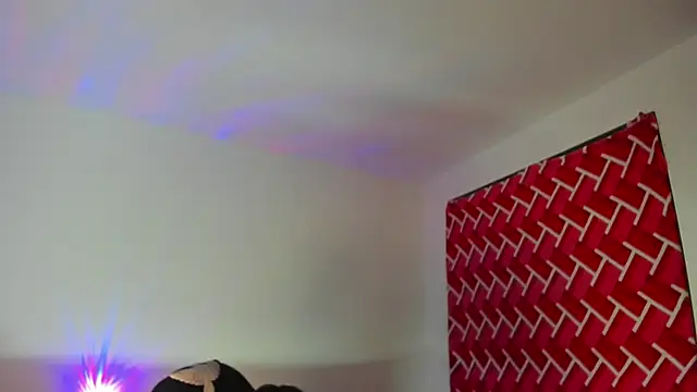 emiily15   online show from March 2026 01:21:01 AM