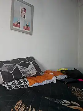 Snapshot of Goodgirlsue_77 chatting on December 2025 10:14:01 PM Goodgirlsue 77 online show from December 2025 10:14:01 PM