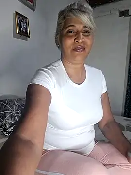 Snapshot of Goodgirlsue_77 chatting on July 2026 08:07:01 AM Goodgirlsue 77 online show from July 2026 08:07:01 AM